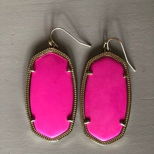 Magenta Danielle earring by Kendra Scott